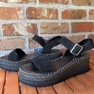 Women’s Black Wedges